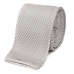 Cravate fine en maille tricot de pure soie